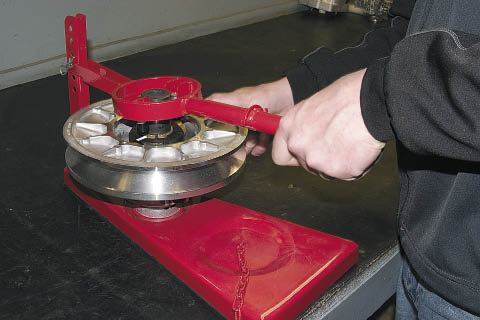 A clutch press tool A clutch press tool