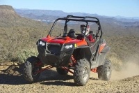 LANE LINDSTROM (PHOTO BY WAYNE DAVIS), HIEROGLYPHIC MOUNTAINS NEAR PHOENIX, AZ